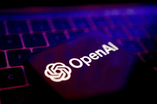 Los socios de OpenAI acumulan deuda por US$ 100 mil millones para financiar sus ambiciones