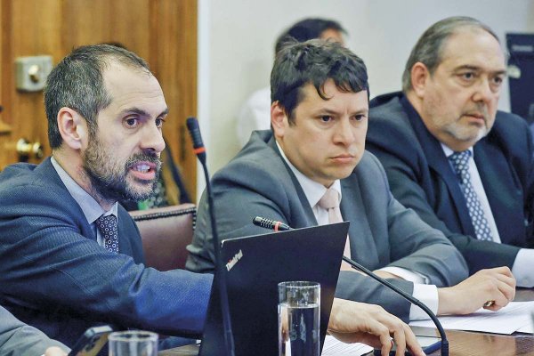 <p>El ministro de Hacienda, Nicolás Grau, ingresó a trámite el proyecto a fines de octubre. Foto: Aton Chile</p>