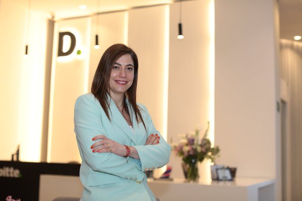 Nueva socia tributaria de Deloitte: "Si se rebaja la tasa corporativa y el sistema no es eficiente y simple, no necesariamente va a atraer más inversiones"