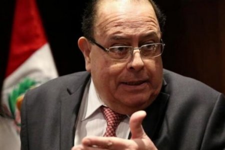 Presidente del Banco Central de Perú pone en duda su continuidad: "Estaría contento si me voy y totalmente contento si me quedo. Tendría que pensar en ese momento"