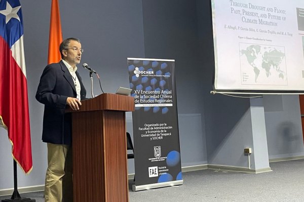 <p>"Impacto tangible" del cambio climático en la economía chilena: la mirada de Pablo García</p>