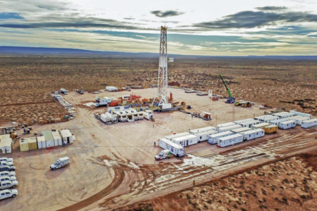 ENAP suscribe contrato de suministro desde Vaca Muerta en Argentina por US$ 12 mil millones a 2033