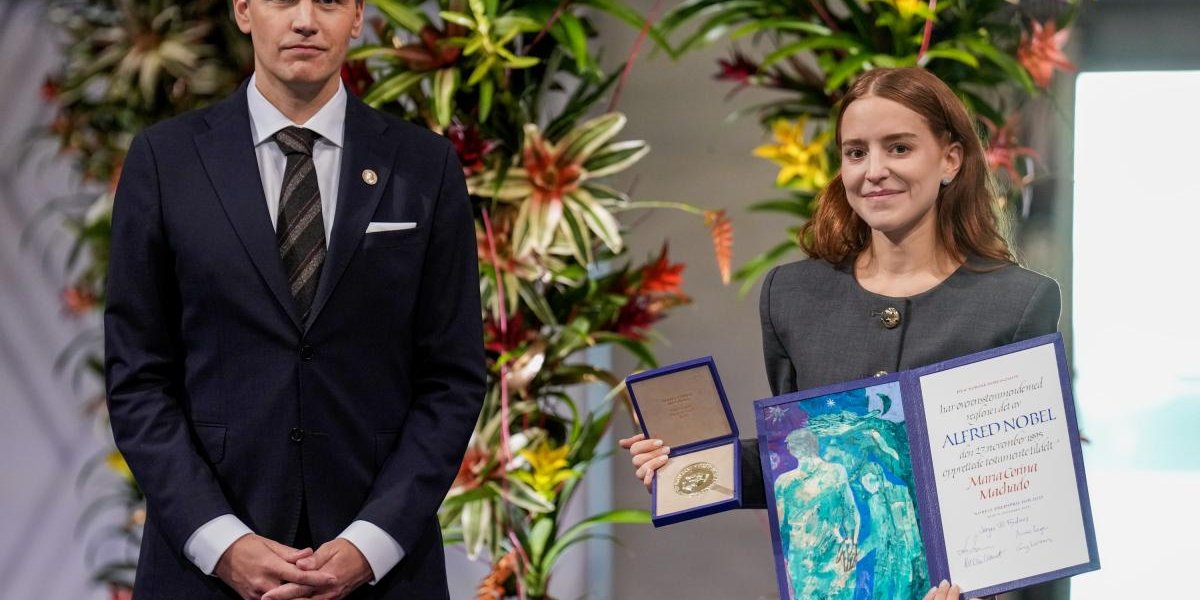 <p>Ahora en DF SUD | La hija de Corina Machado recibe el Premio Nobel de la Paz en Oslo, en ausencia de su madre</p>