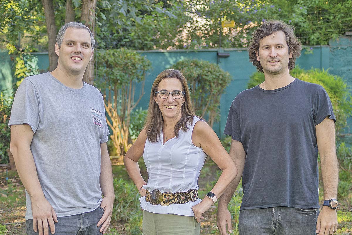 <p>Federico Iriberry, Gloria Abusleme y José Antonio Berríos, de Broota.</p>