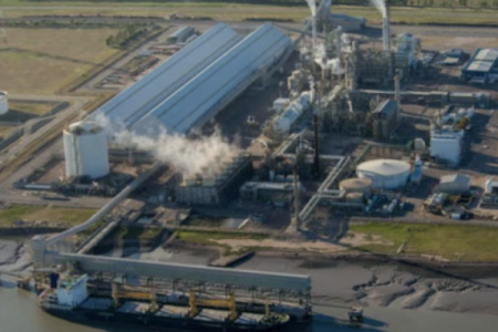 Argentina Adecoagro toma el control de Profertil y se prepara para quedarse con la parte YPF