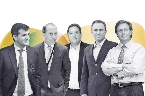 <p>Alejandro Bezanilla, gerente general de AFP Habitat. Pablo Echeverría, presidente de Moneda Patria. Renzo Vercelli, gerente general de AFP Capital. Martín Mujica, gerente general de AFP Cuprum. Piero Solari, director ejecutivo de Megeve. Fotos: julio Castro y Archivo</p>