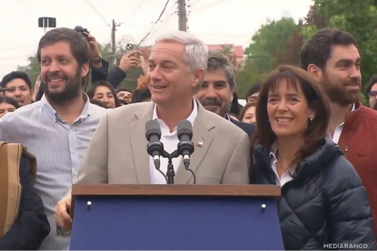 Ahora en DF | Kast: "Quien gane va a tener que ser presidenta o presidente de todos los chilenos"