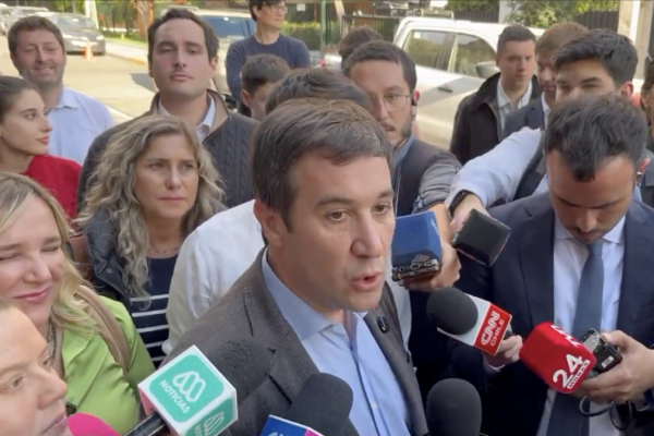 <p>Elecciones 2025 | Guillermo Ramírez: “La UDI no se va a restar a un gobierno de emergencia que encabezará José Antonio Kast”</p>