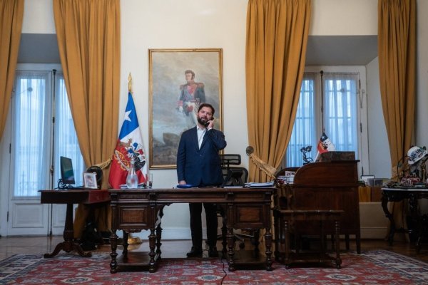 <p>Elecciones 2025 | Boric llama a mandatario electo José Antonio Kast para felicitarlo por su triunfo</p>