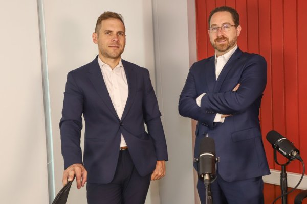 <p>Mercado espera rally acotado para el IPSA tras elecciones y proyecta dólar bajo $ 900 durante 2026</p>