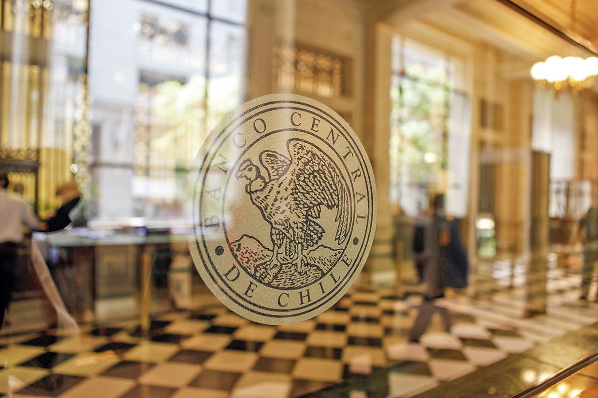 <p>La de hoy es la última reunión monetaria del Banco Central. Foto: Rodolfo Jara</p>