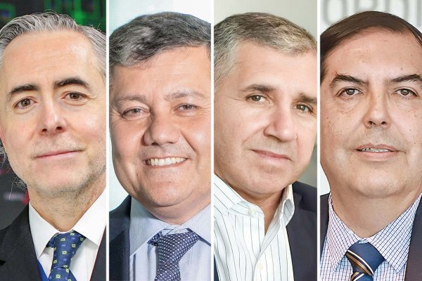 <p>Ernesto Huber, director ejecutivo del Coordinador Eléctrico Nacional. Humberto Espejo, consejero. Jaime Peralta, consejero. Juan Carlos Olmedo, presidente del consejo directivo.</p>