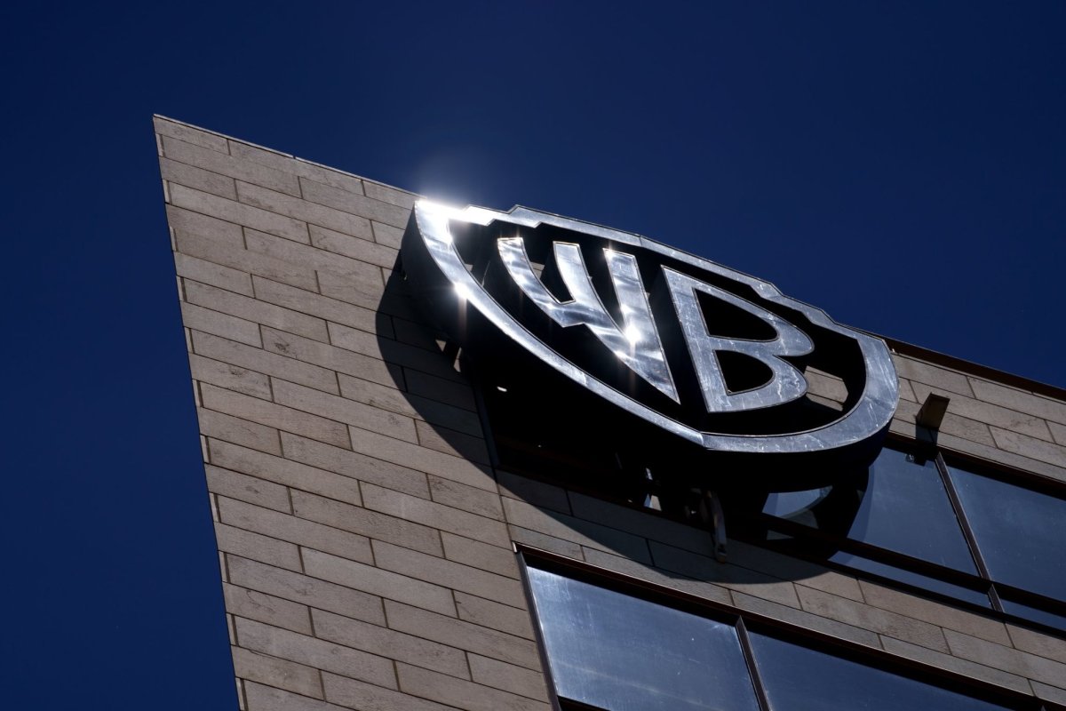 <p>Warner Bros rechazará la oferta hostil de Paramount por US$ 108 mil millones</p>