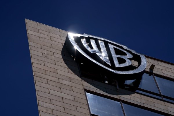 <p>Warner Bros rechazará la oferta hostil de Paramount por US$ 108 mil millones</p>