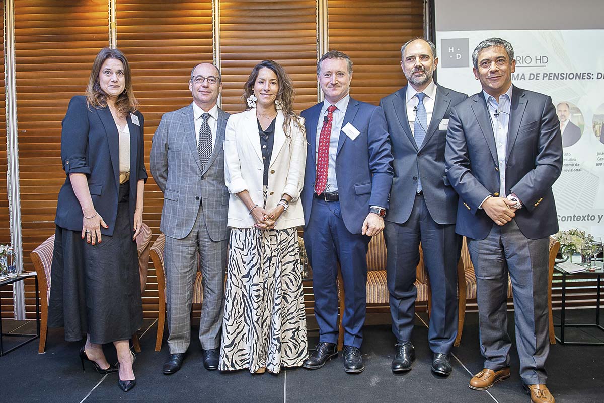 <p>En el panel de conversación organizado por HD Legal participaron representantes de las AFP, de la Superintendencia de Pensiones y del Fondo Autónomo de Protección Previsional (FAPP). </p>