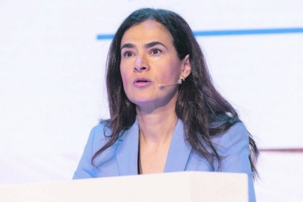 <p>Laura Abasolo dejará el cargo de directora financiera de Telefónica en medio de reorganización que apunta a nuevos M&A en el mundo</p>