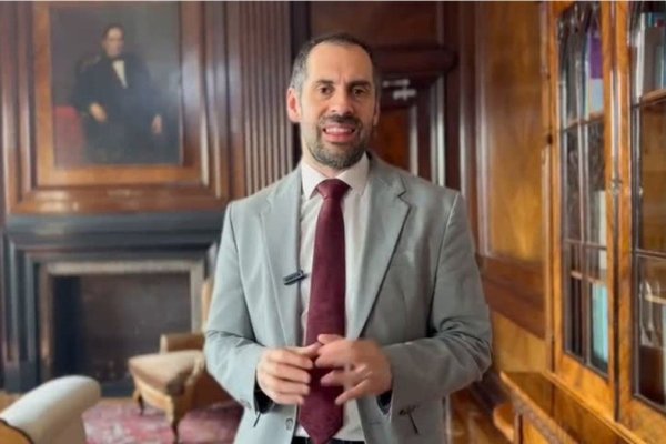 <p>Ahora en DF | Ministro Grau celebra IPoM: “Entregaremos la posta en condiciones económicas sustantivamente mejores”</p>