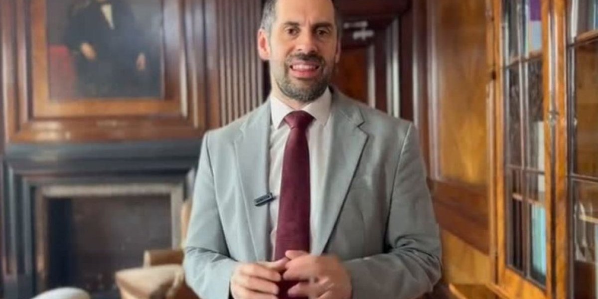 <p>Ahora en DF | Ministro Grau celebra IPoM: “Entregaremos la posta en condiciones económicas sustantivamente mejores”</p>