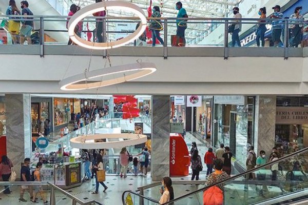 <p>Comercio señala que ventas físicas cayeron un 47% el domingo de elecciones e insiste en revisar normativa</p>