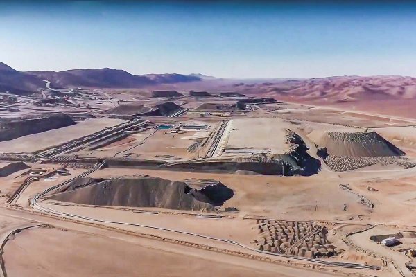 <p>Minera de Martín Borda propone modificar su acuerdo de reorganización y anuncia la incorporación de un socio del rubro</p>