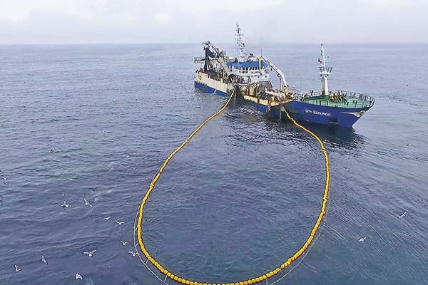 <p>Tras nueva rebaja en cuota de merluza común, gerente de PacificBlu pone en duda continuidad operativa y califica gestión del Gobierno como un fracaso</p>