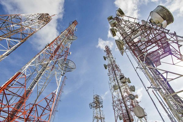Telecomunicaciones en 2026 estará marcada por IA, explosión de tráfico, inversión y venta de Telefónica