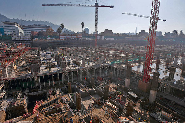 <p>¿Cómo acelerar la aplicación de la Ley de Permisos para inversiones? La hoja de ruta que plantea Raphael Bergoeing</p>