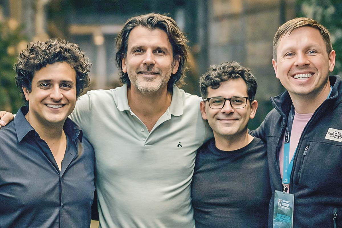 <p>Carlos Contreras, Diego Acevedo, Luis Cruz y Gert Findel. Imagen editada con IA por Acid Labs</p>