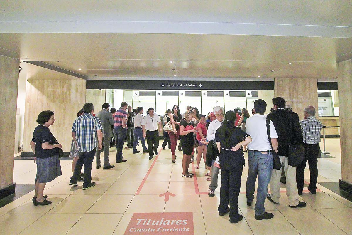 <p>Medios de pago, cambios en la primera línea y tecnología: los desafíos de la banca para 2026</p>