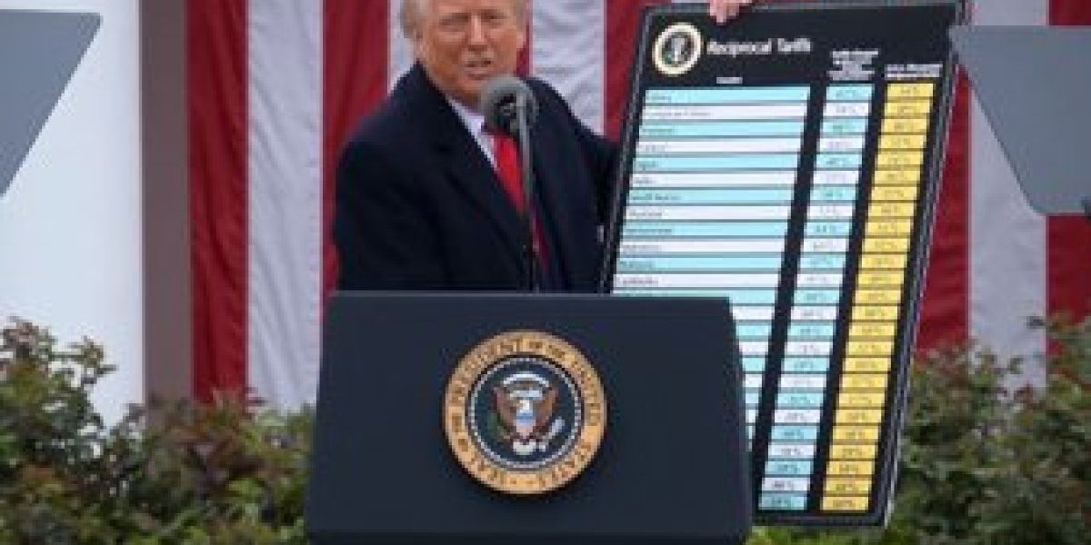 <p>Ahora en DF | EEUU marca la agenda global del 2025: Aranceles, el plan para Gaza y la negociación con Ucrania</p>