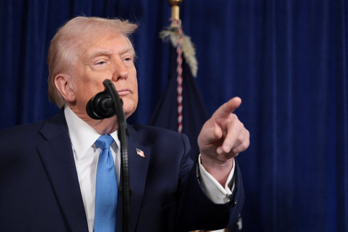 <p>Trump advierte a Delcy Rodríguez de que si no actúa bien acabará peor que Maduro</p>