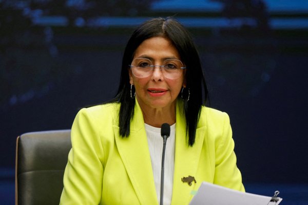 <p>Venezuela queda en un limbo de poder tras la detención de Maduro y el Tribunal Supremo designa a Delcy Rodríguez como presidenta encargada</p>