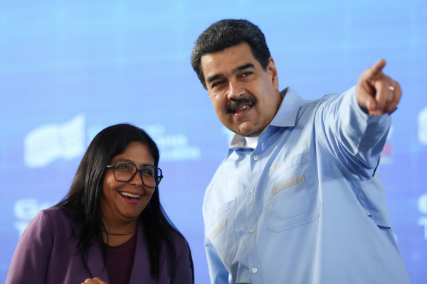 <p>Venezuela queda en un limbo de poder tras la detención de Maduro y el Tribunal Supremo designa a Delcy Rodríguez como presidenta encargada</p>