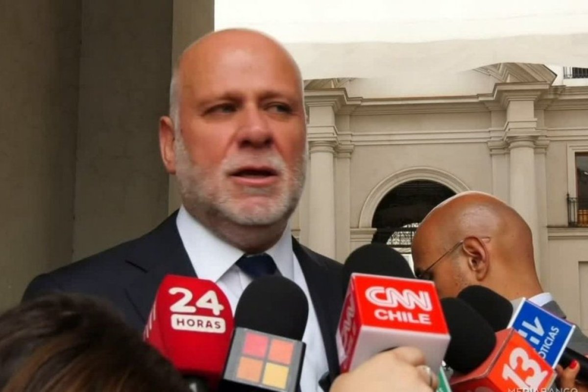 <p>Ahora en DF | “No voy a entrar en polémicas”: Elizalde evita tomar postura ante dichos de Kast por situación de Venezuela</p>