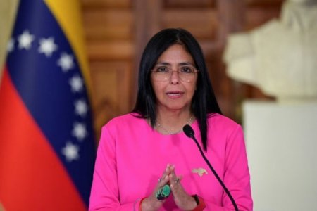 ¿Quién es Delcy Rodríguez, "la zarina" designada Presidenta encargada de Venezuela?