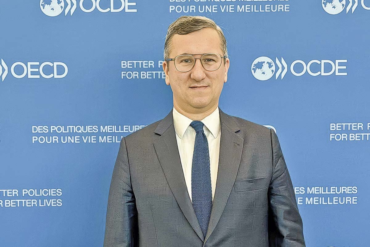 <p>Eligen a fiscal Jorge Grunberg para integrar directiva de un selecto grupo antitrust de la OCDE</p>