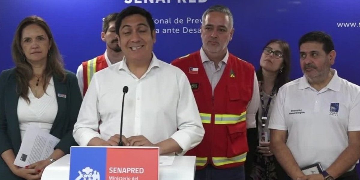 <p>Ahora en DF | Senapred emite alerta roja en la Región Metropolitana frente a altas temperaturas</p>