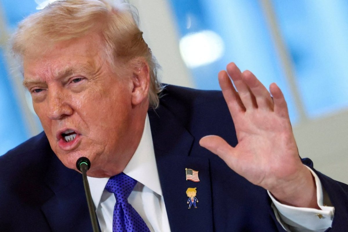 <p>Trump sugiere que Cuba debe llegar a un acuerdo con EEUU</p>