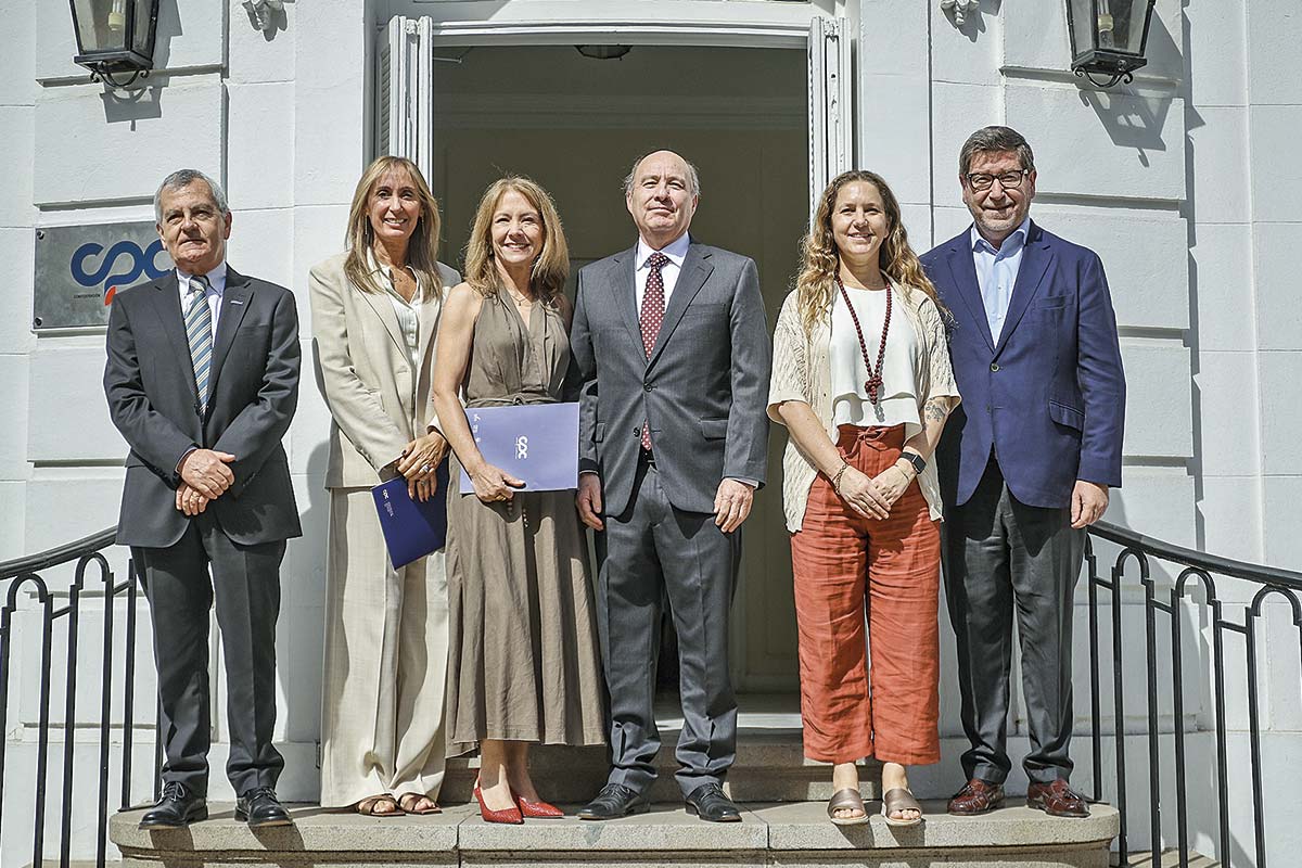 <p>Quiroz se reunió con las ramas que componen la CPC. Crédito: Aton.</p>