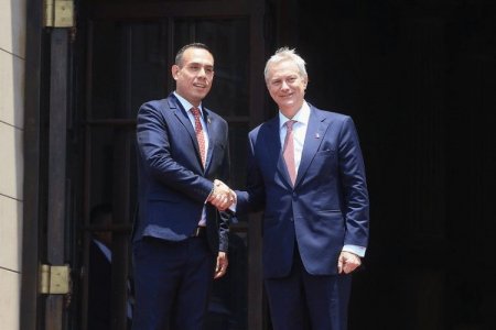 Presidente peruano le cierra la puerta corredor humanitario propuesto por el mandatario electo de Chile: "Está descartada"