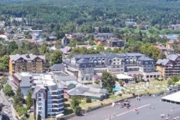 Villarica es la comuna donde las viviendas en primera línea de playa ofrecen la mayor plusvalía e Iquique es donde registran la prima más baja