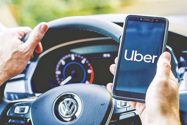 <p>Gobierno acelera aplicación de Ley Uber y abre nuevo flanco con Kast por impacto en el empleo</p>