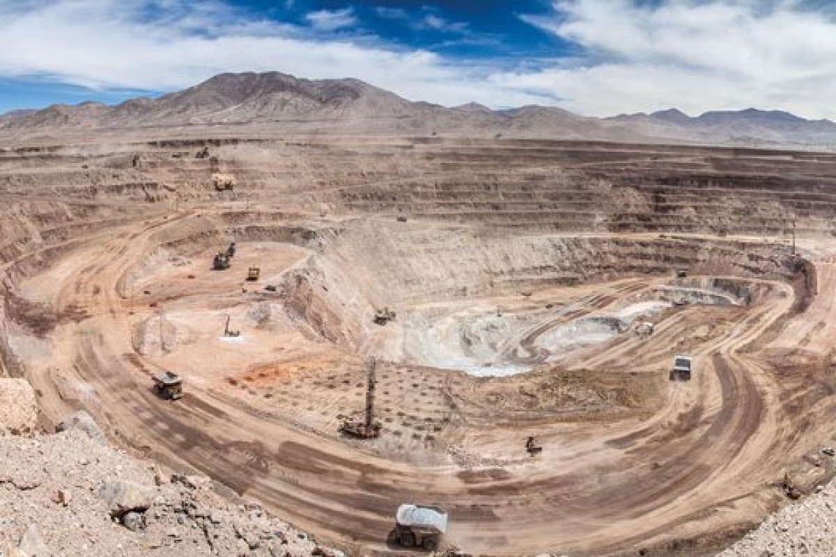 <p>Codelco activa inversiones por US$ 4.100 millones para extender operación de Ministro Hales y Radomiro Tomic</p>