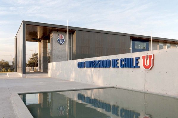 <p>CMF se pronuncia sobre compra de acciones de Azul Azul y pide información sobre posible acuerdo de actuación conjunta</p>