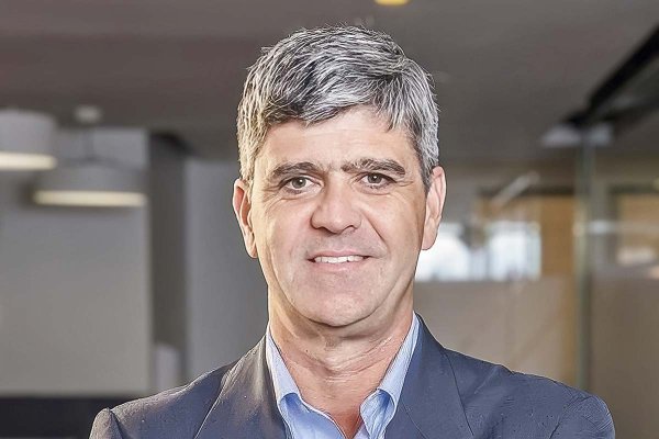 <p>León Fernández de Castro dejó la administradora de fondos de pensiones.</p>