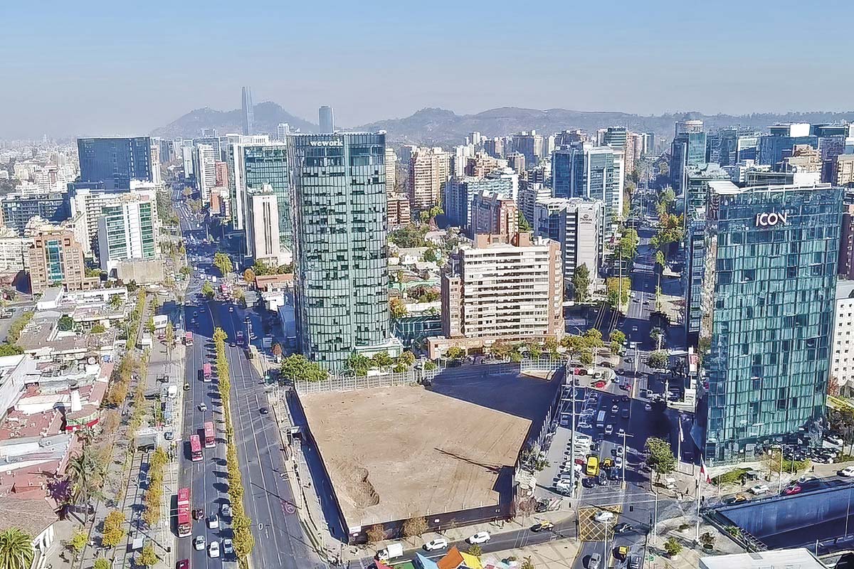 <p>Inmobiliaria de Felipe Ibáñez se asocia con Territoria para desarrollar proyecto en emblemática esquina de Las Condes</p>