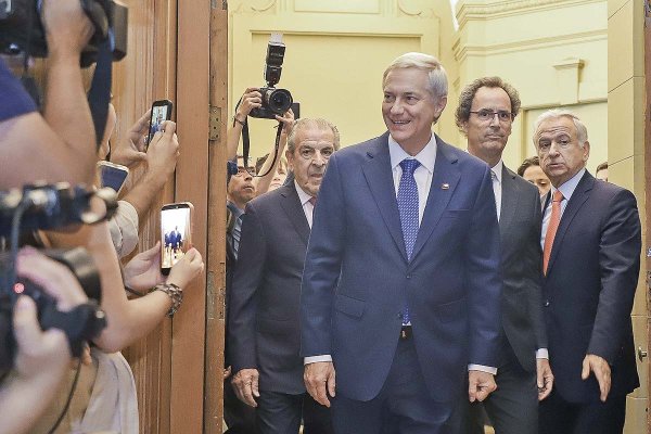 <p>El mandatario electo fue el principal expositor en un seminario realizado por Clapes UC. Foto: Julio Castro.</p>
