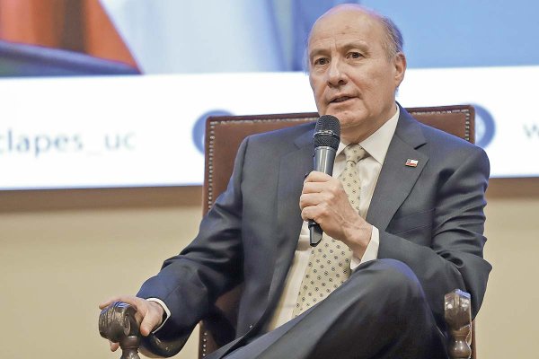 <p>Quiroz entregó una exposición luego del discurso del Presidente electo, José Antonio Kast. Foto: Julio Castro</p>