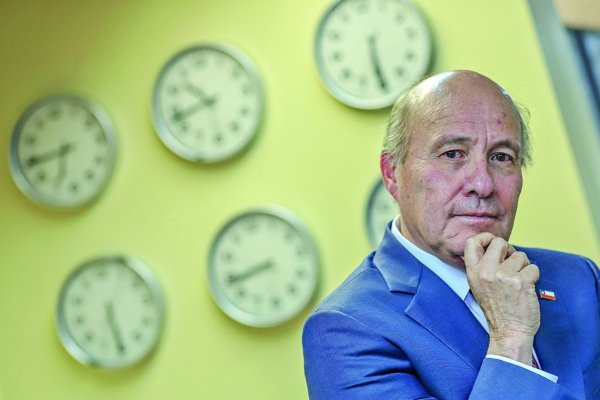 <p>Jorge Quiroz: “En cuatro años más nos debieran evaluar por una economía creciendo al 4%, un balance fiscal en equilibrio y un desempleo acercándose al 6%”</p>