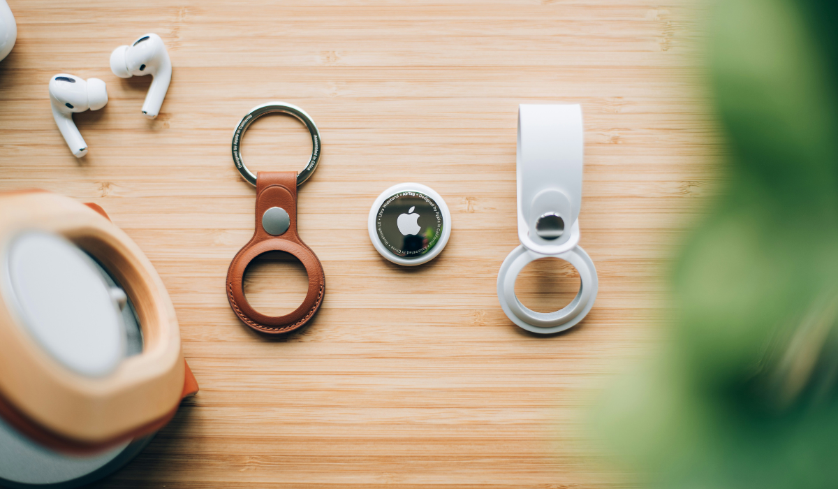 <p>Apple anuncia el nuevo AirTag con mayor alcance y altavoz más potente</p>